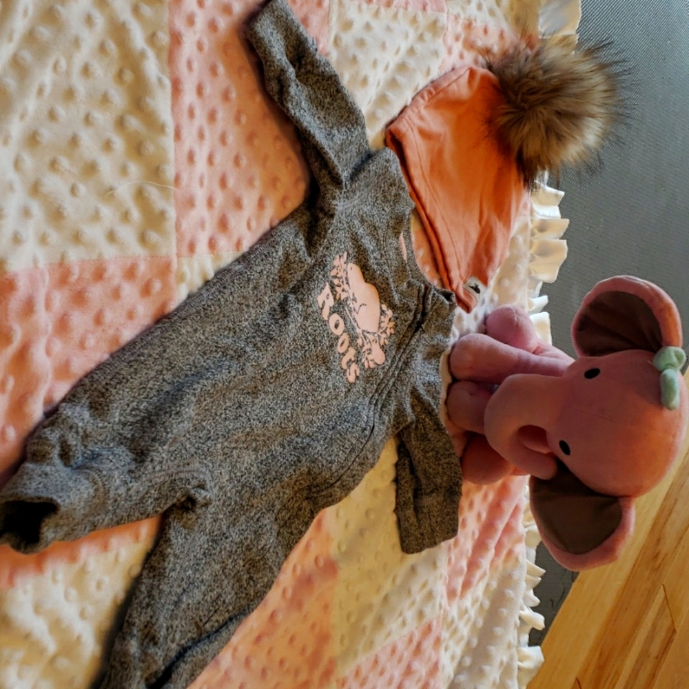 Roots baby girl winter onesie